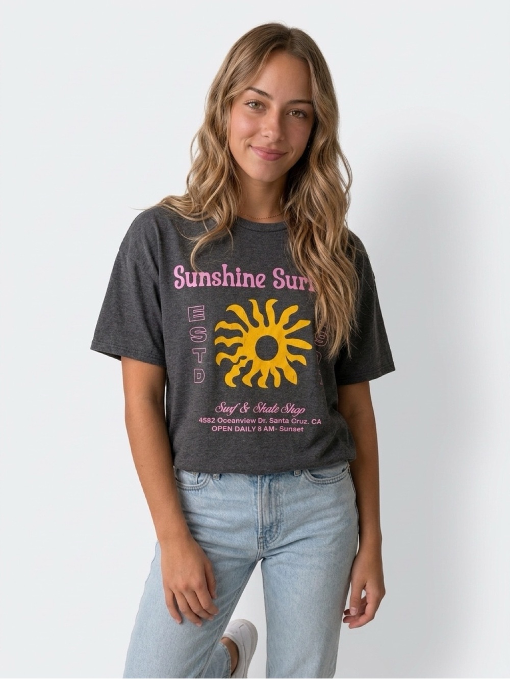 No Boundaries Charcoal Surf Skate Graphic Tee Womens L Santa Cruz Retro